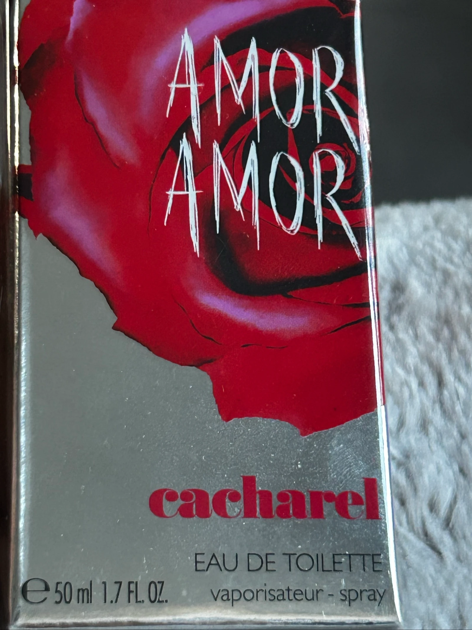 Perfume Amor Amor Cacharel 50ml – photo 2
